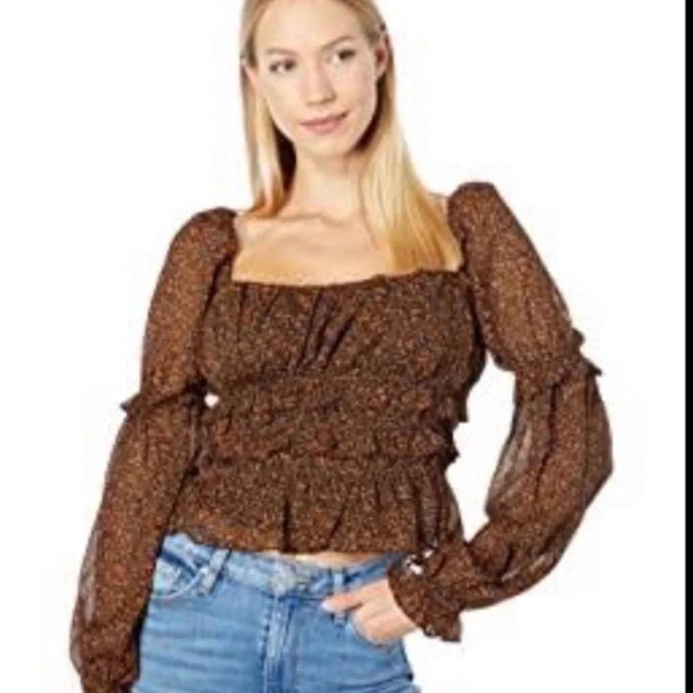 ASTR The Label Brown Ditsy Floral Smocked Puff Sleeve Crop Top M